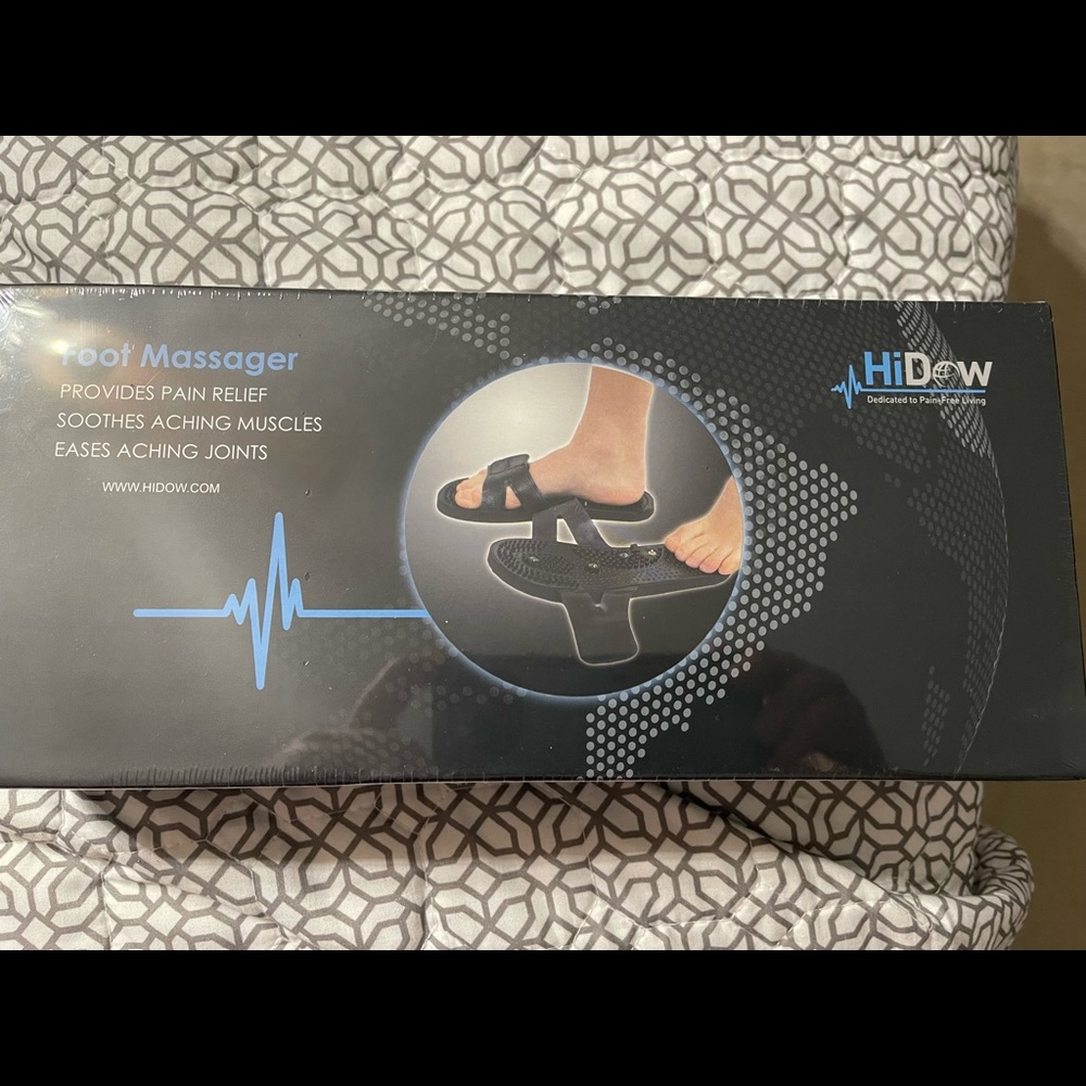 NWT HiDow Foot Massager Shoes TENS Unit Pain Relief Electrical Muscle Stimulator